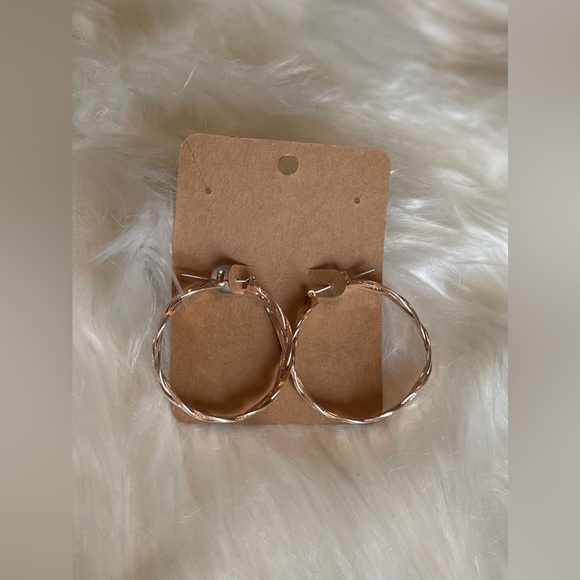 BRAIDED ROSE GOLD EARRINGS - Picture 1 of 3